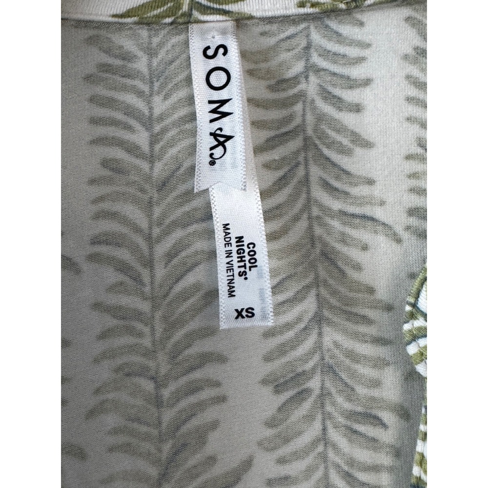 Soma Cool Nights Pajama Set XS Green White Leaf Print Button Top Smocked Shorts - Picture 5 of 5